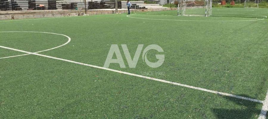 Sân bóng đá, cỏ nhân tạo AVG