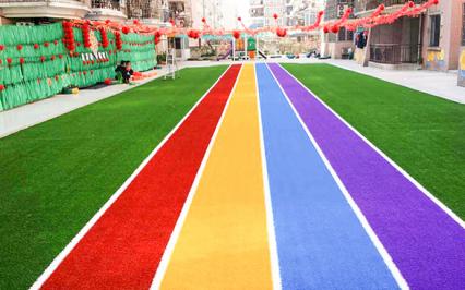 Cỏ nhân tạo có đắt không? Có những loại cỏ thông dụng nào?